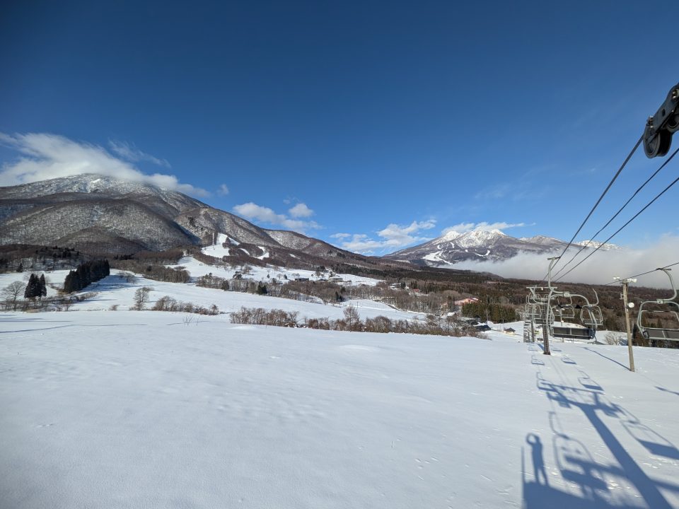 黒姫高原スノーパークと妙高杉ノ原スキー場